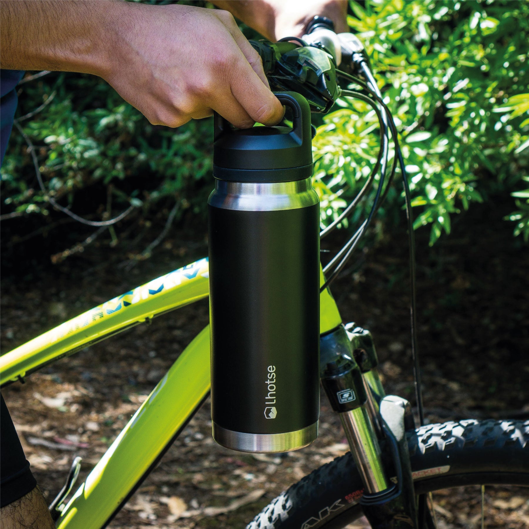 Botella Térmica Insulada Indo Negra 800 ml - Lhotse